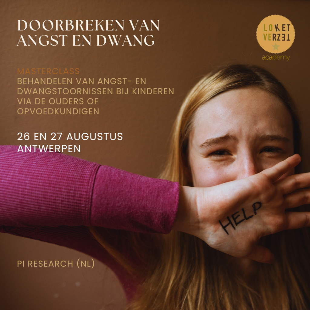 Begeleiders leggen het SPACE-programma uit tijdens masterclass over angst en dwang bij kinderen in Antwerpen